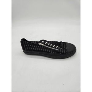 New Men's Demonia Sneakers size 9